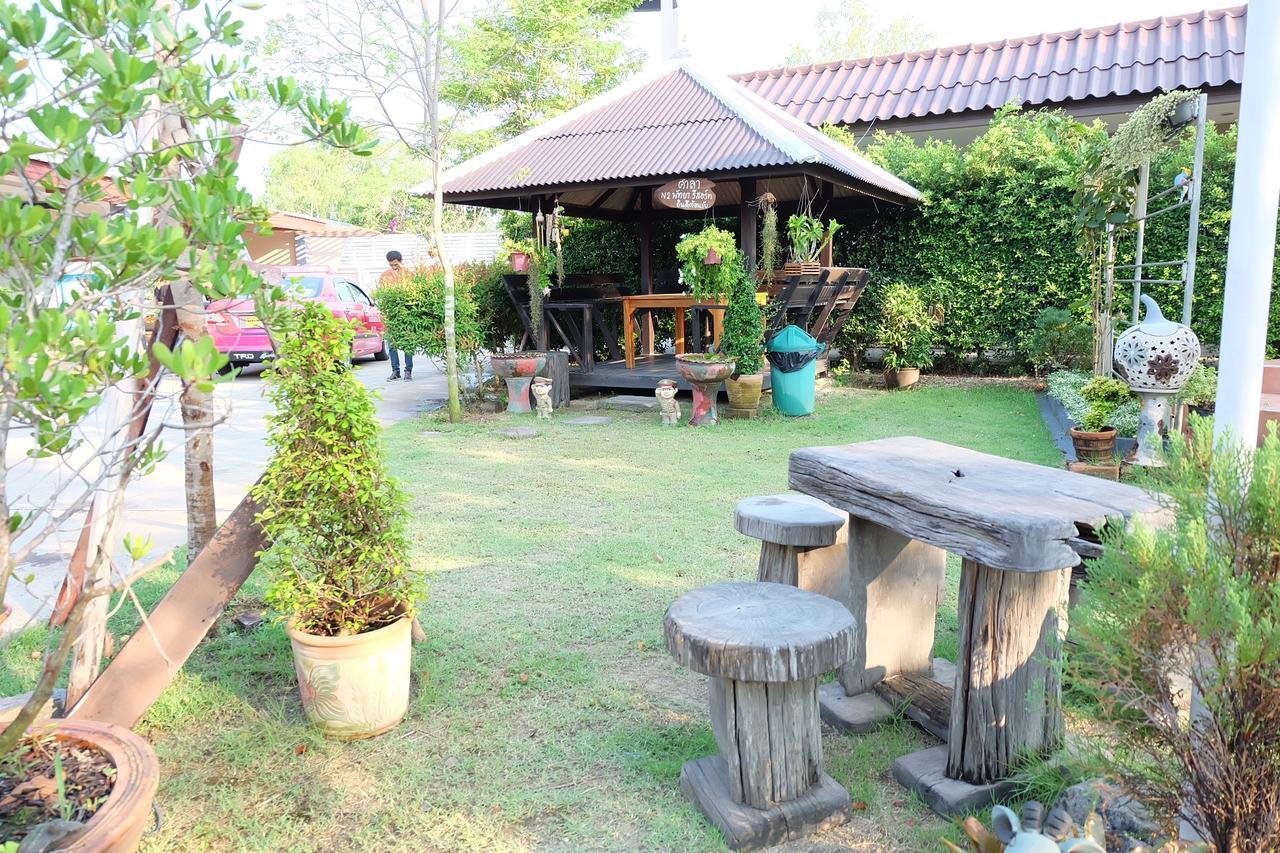 N2 Pattaya Resort Nong Prue Exteriör bild