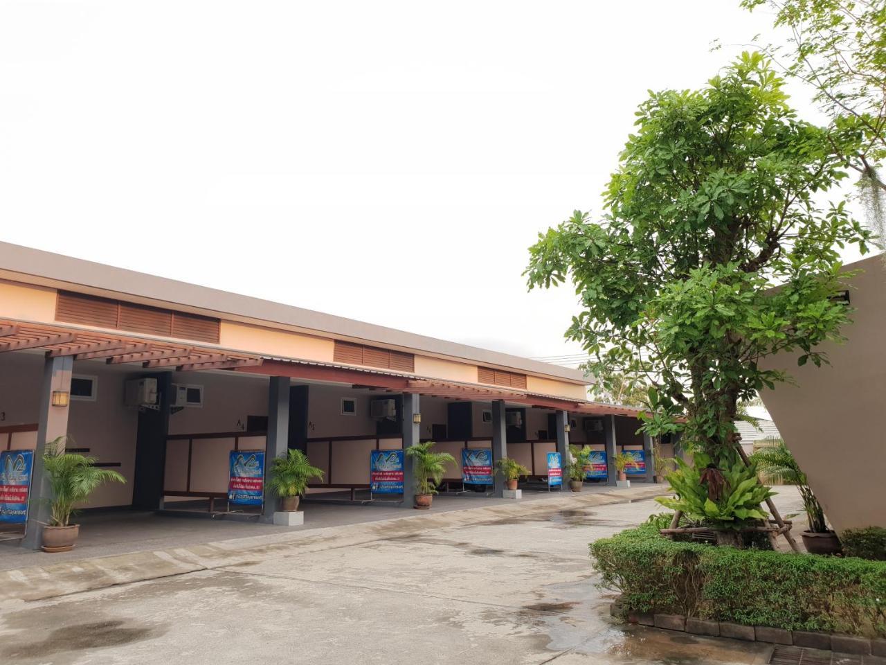 N2 Pattaya Resort Nong Prue Exteriör bild