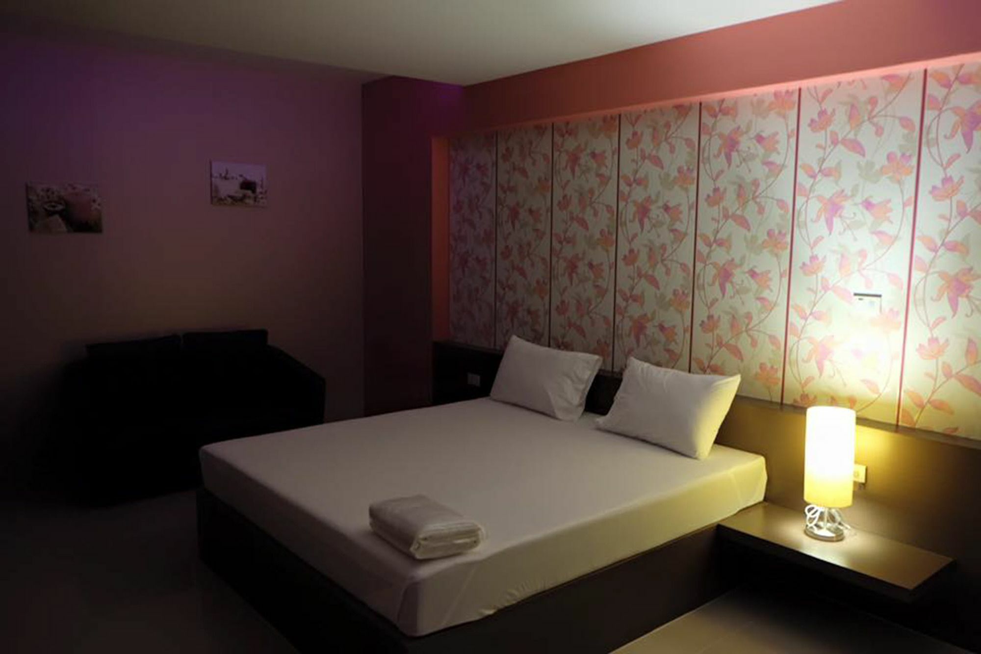 N2 Pattaya Resort Nong Prue Exteriör bild