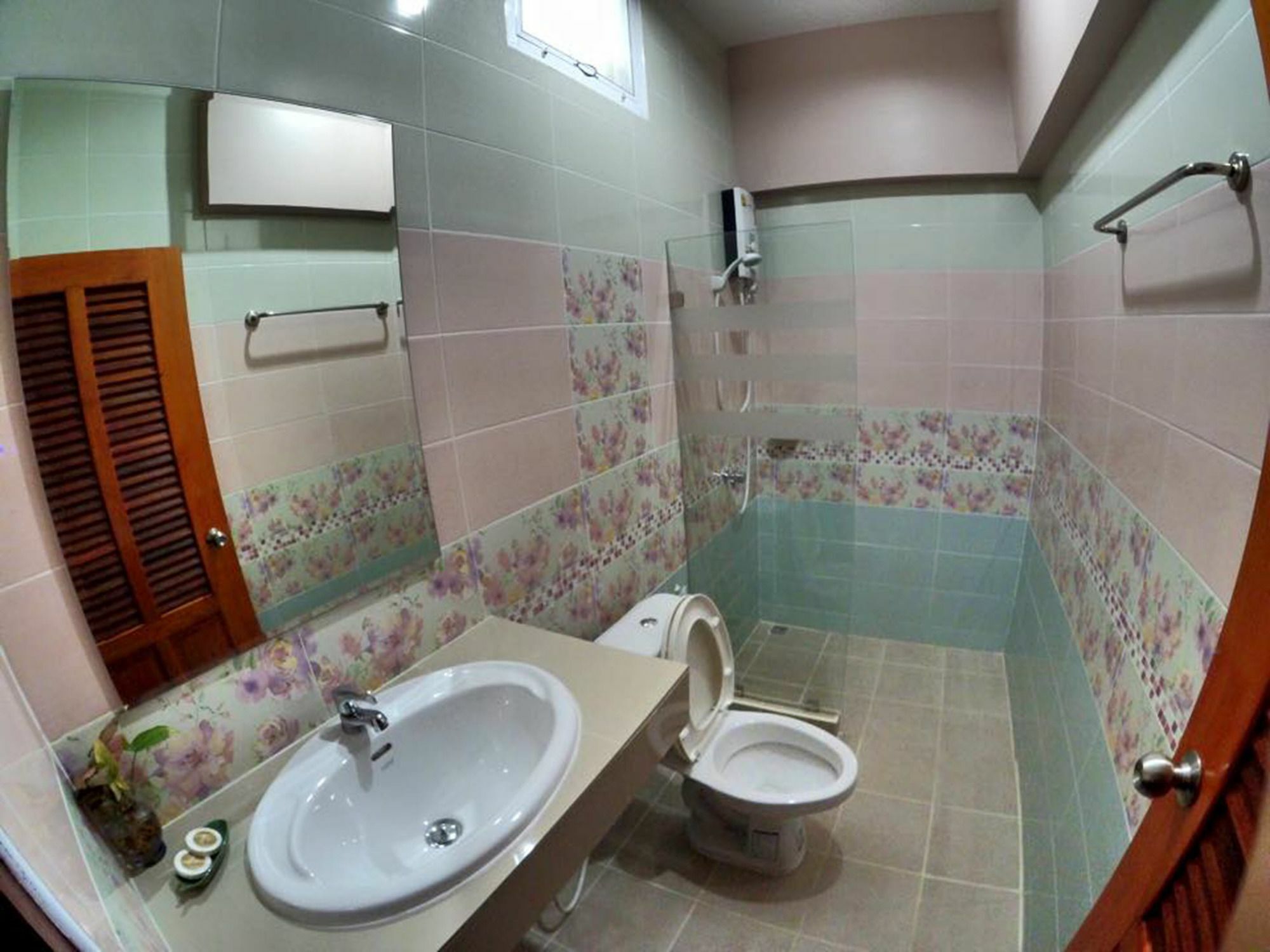 N2 Pattaya Resort Nong Prue Exteriör bild