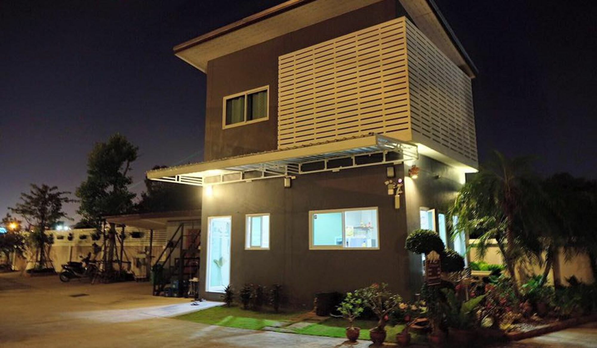 N2 Pattaya Resort Nong Prue Exteriör bild
